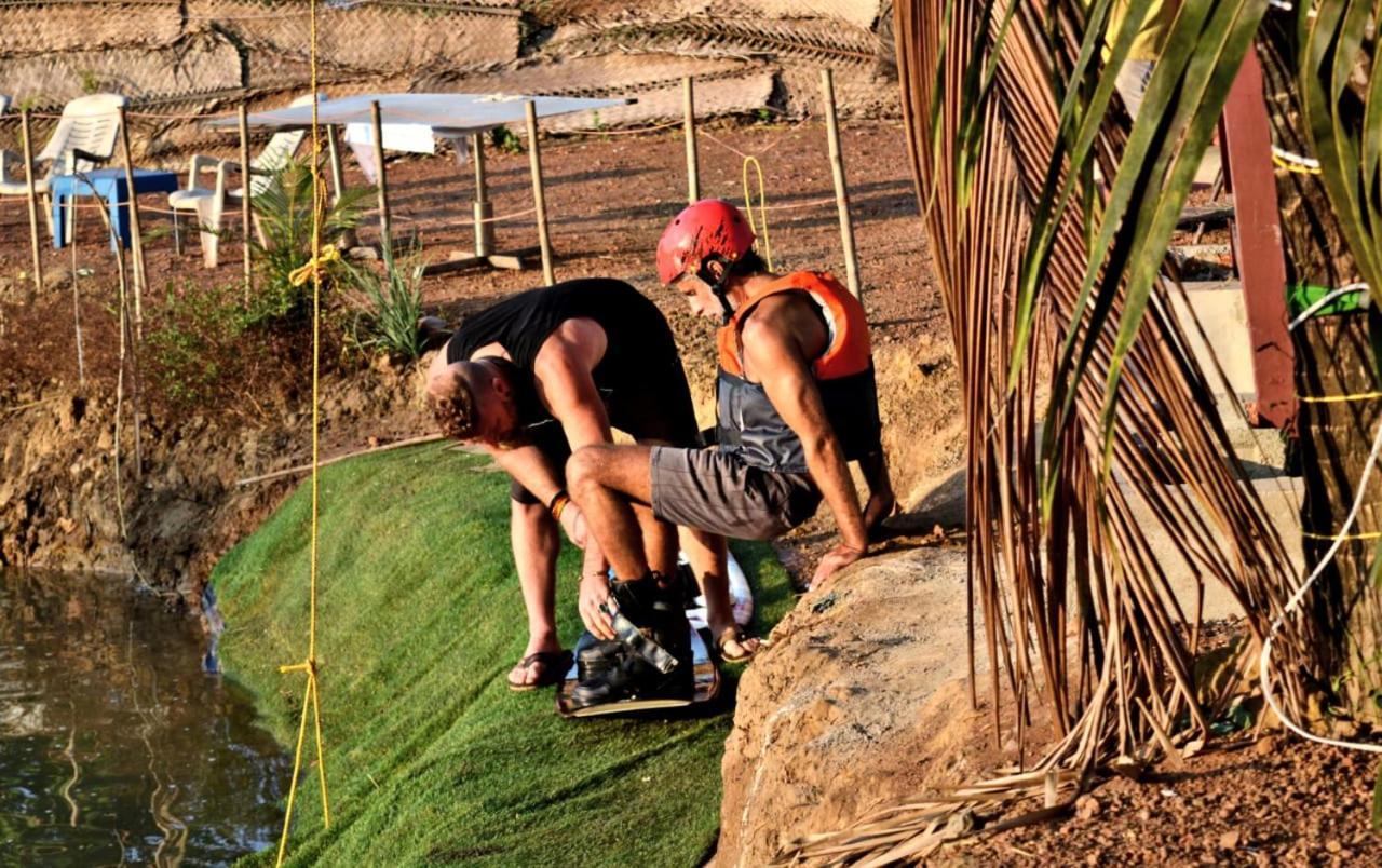 Wake Park Goa Hotel Arambol Luaran gambar